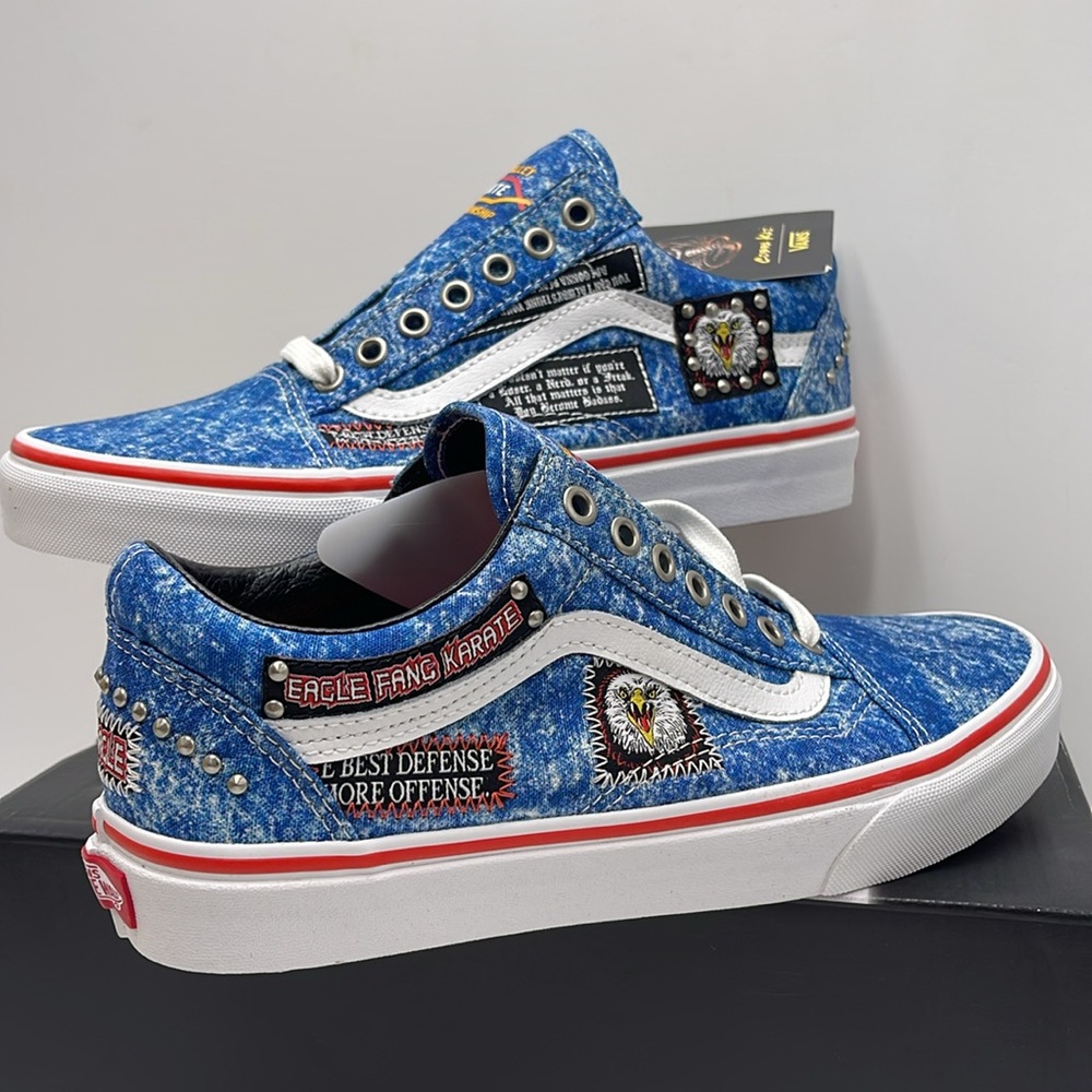 Vans WMNS Old Skool
Cobra Kai Multi/True White 
VNOA3WKT6GL Sneakers - Picture 9 of 16